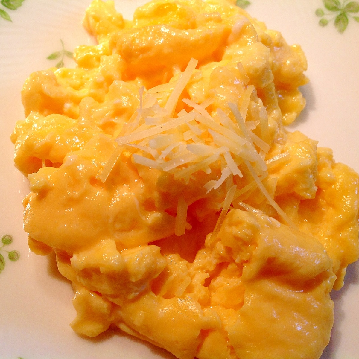 電子レンジでチーズスクランブルエッグ レシピ 作り方 By Findus 楽天レシピ 電子レンジでチーズスクランブルエッグ レシピ 作り方 By Findus 楽天レシピ